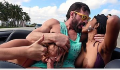 Vacaciones sexuales de un hombre millonario donde se culea a dos chicas bien buenas, lesbianas en un trio
